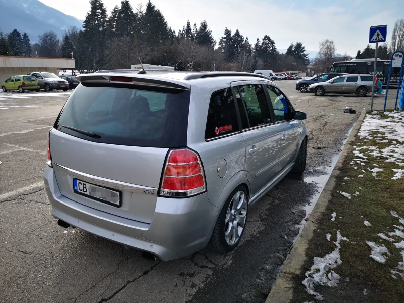 Opel Zafira OPC, снимка 3 - Автомобили и джипове - 49388990