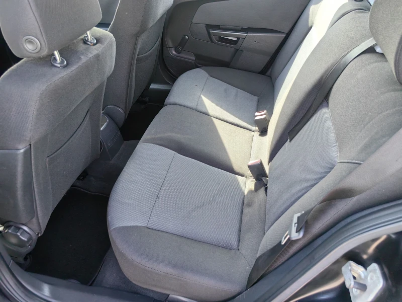 Opel Astra, снимка 9 - Автомобили и джипове - 51383696