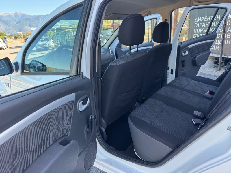 Dacia Sandero 1.4i-ГаЗ, снимка 9 - Автомобили и джипове - 51771533