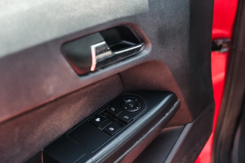 Opel Astra, снимка 11 - Автомобили и джипове - 52007768