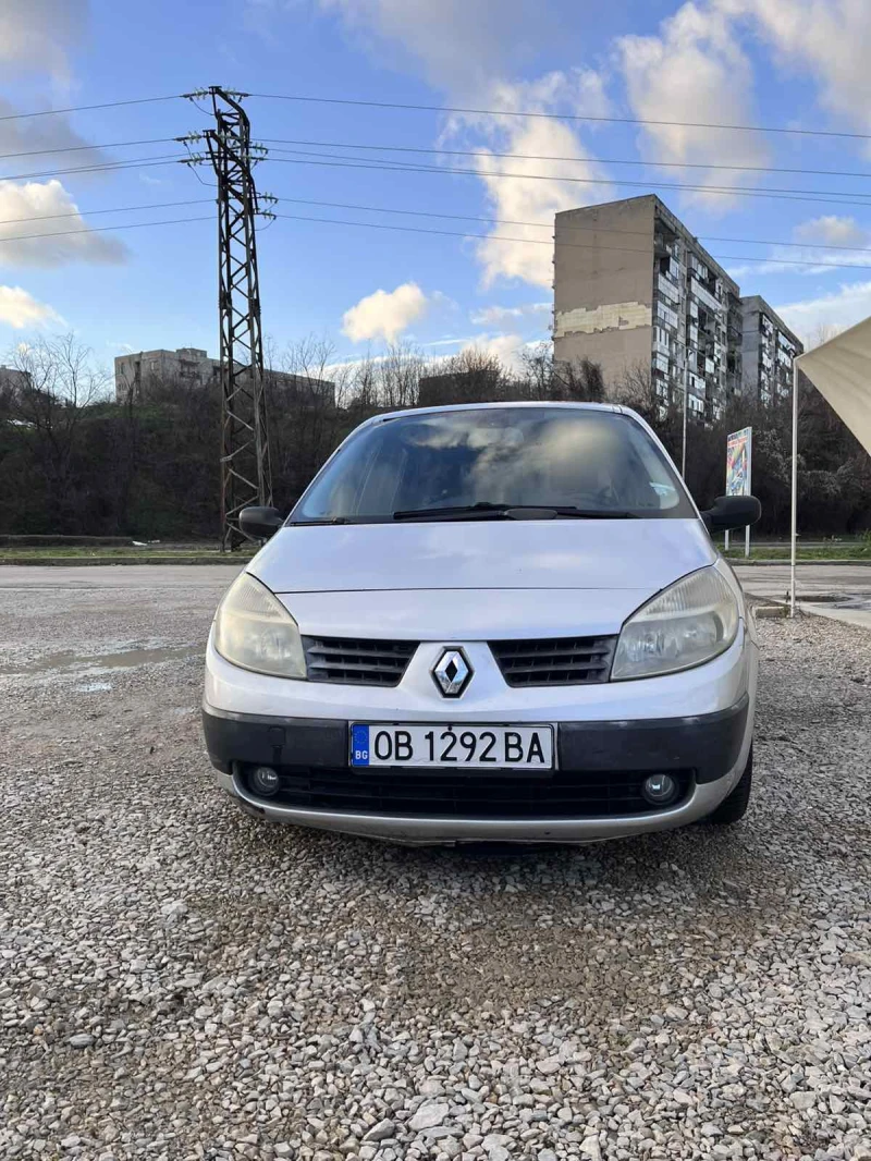 Renault Scenic, снимка 4 - Автомобили и джипове - 52939114