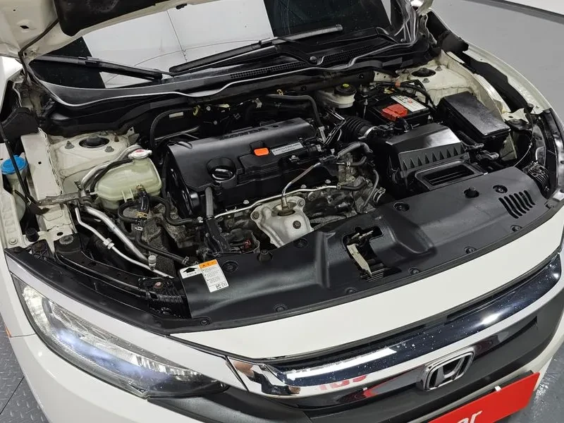 Honda Civic 2.0 Бензин, снимка 13 - Автомобили и джипове - 55486608