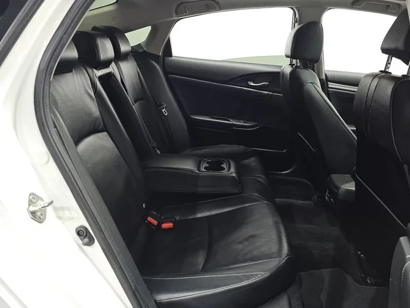 Honda Civic 2.0 Бензин, снимка 10 - Автомобили и джипове - 55486608