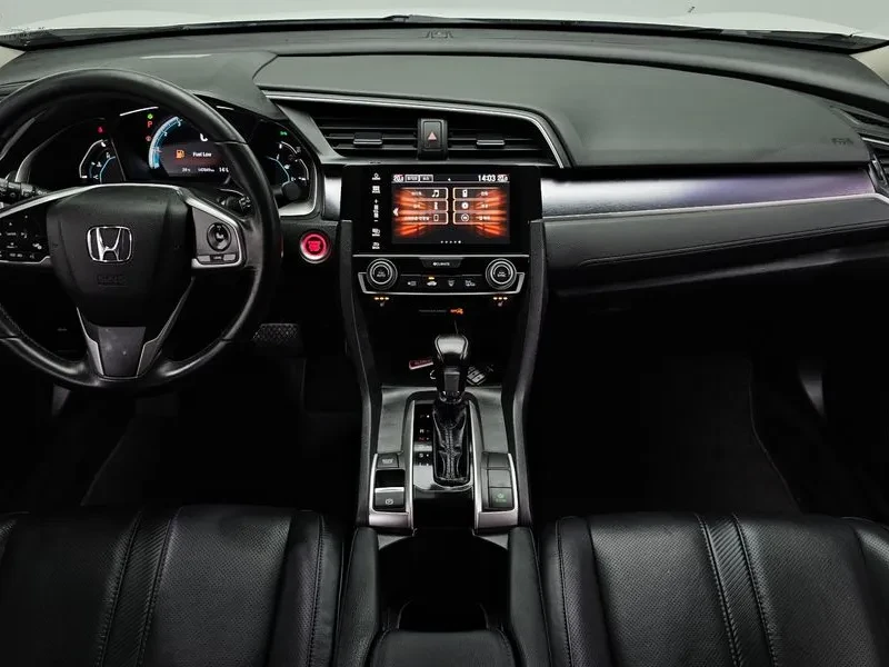 Honda Civic 2.0 Бензин, снимка 3 - Автомобили и джипове - 55486608