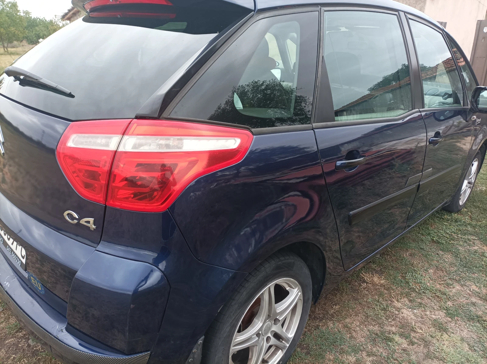 Citroen C4 Picasso 1.6 - изображение 4