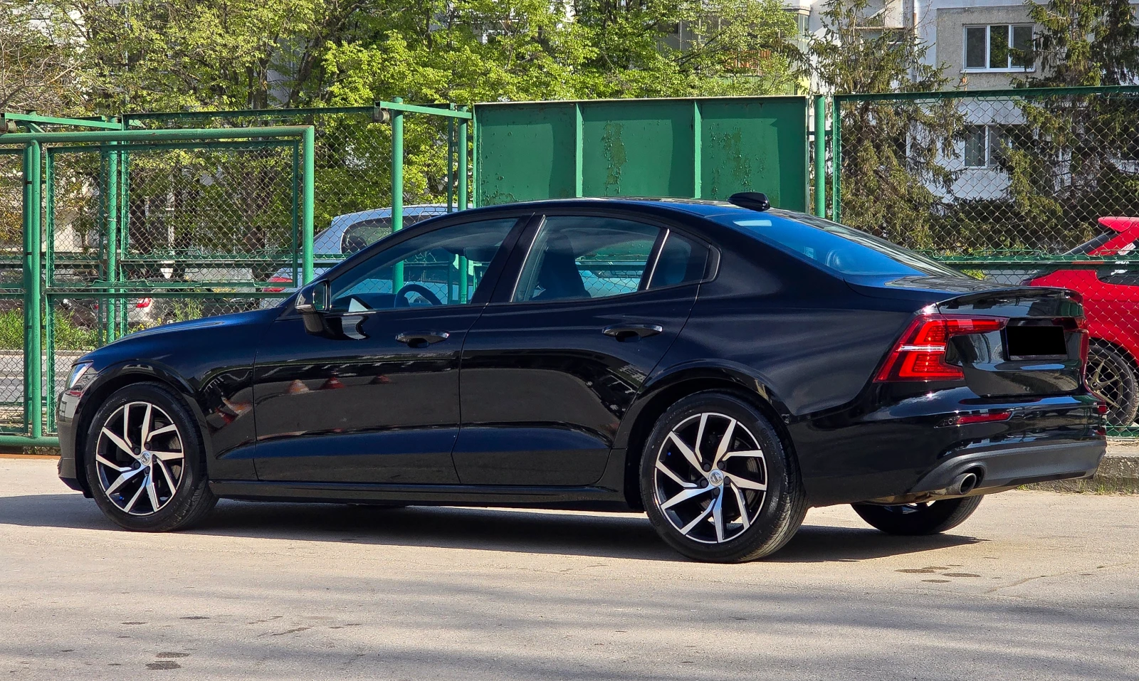 Volvo S60 T5 MOMENTUM 258кс - изображение 7