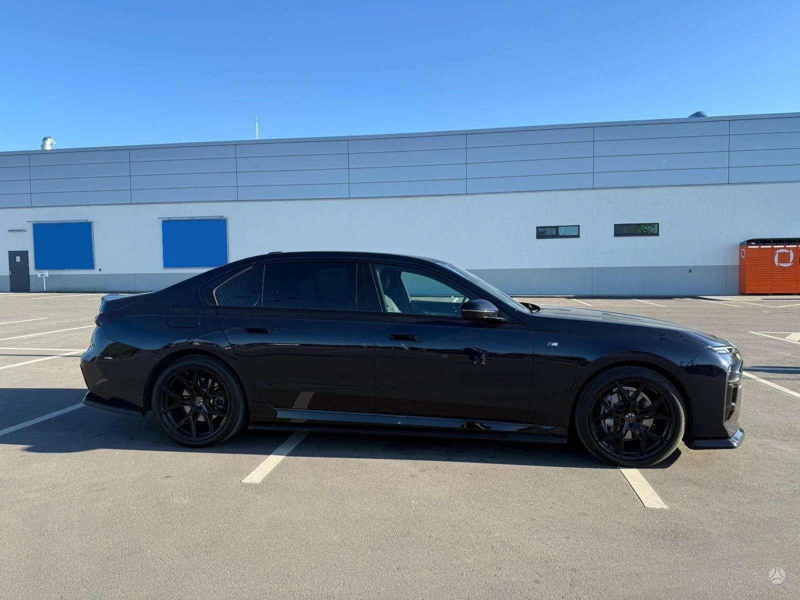 BMW 740 d xDrive M Sport - изображение 4