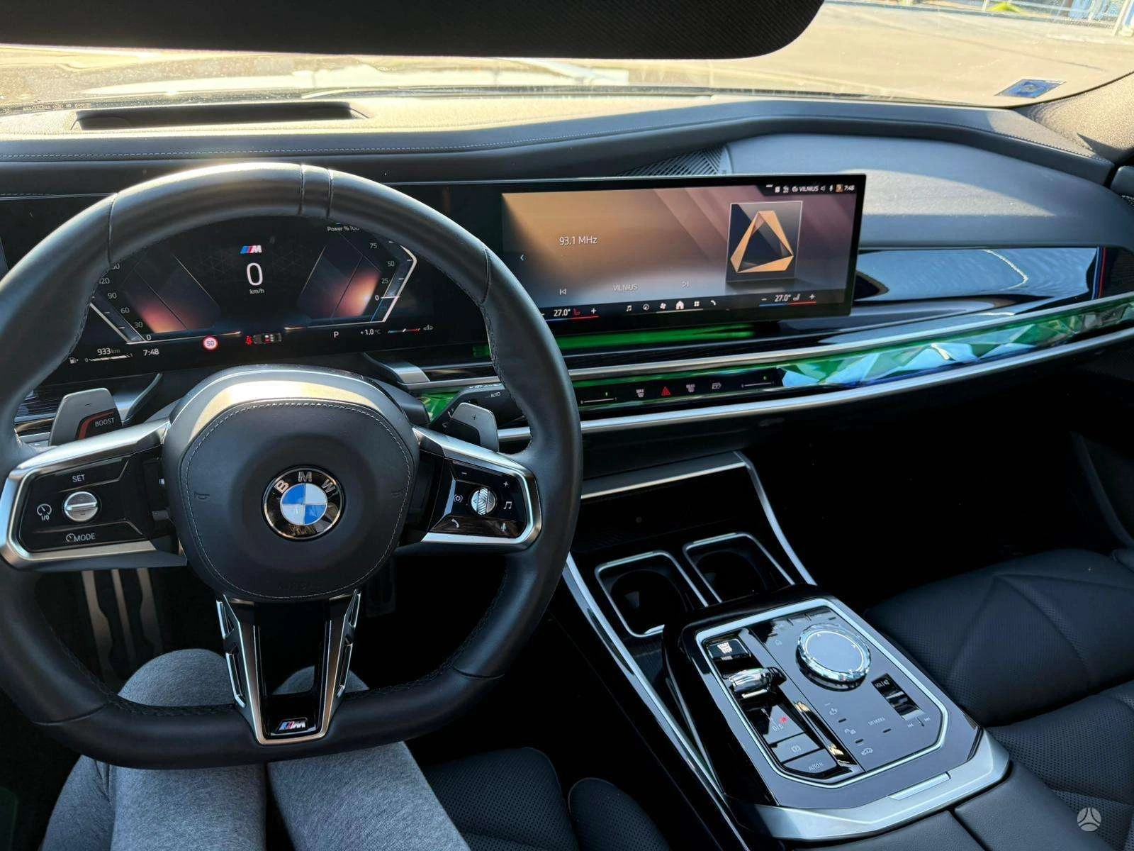 BMW 740 d xDrive M Sport - изображение 6
