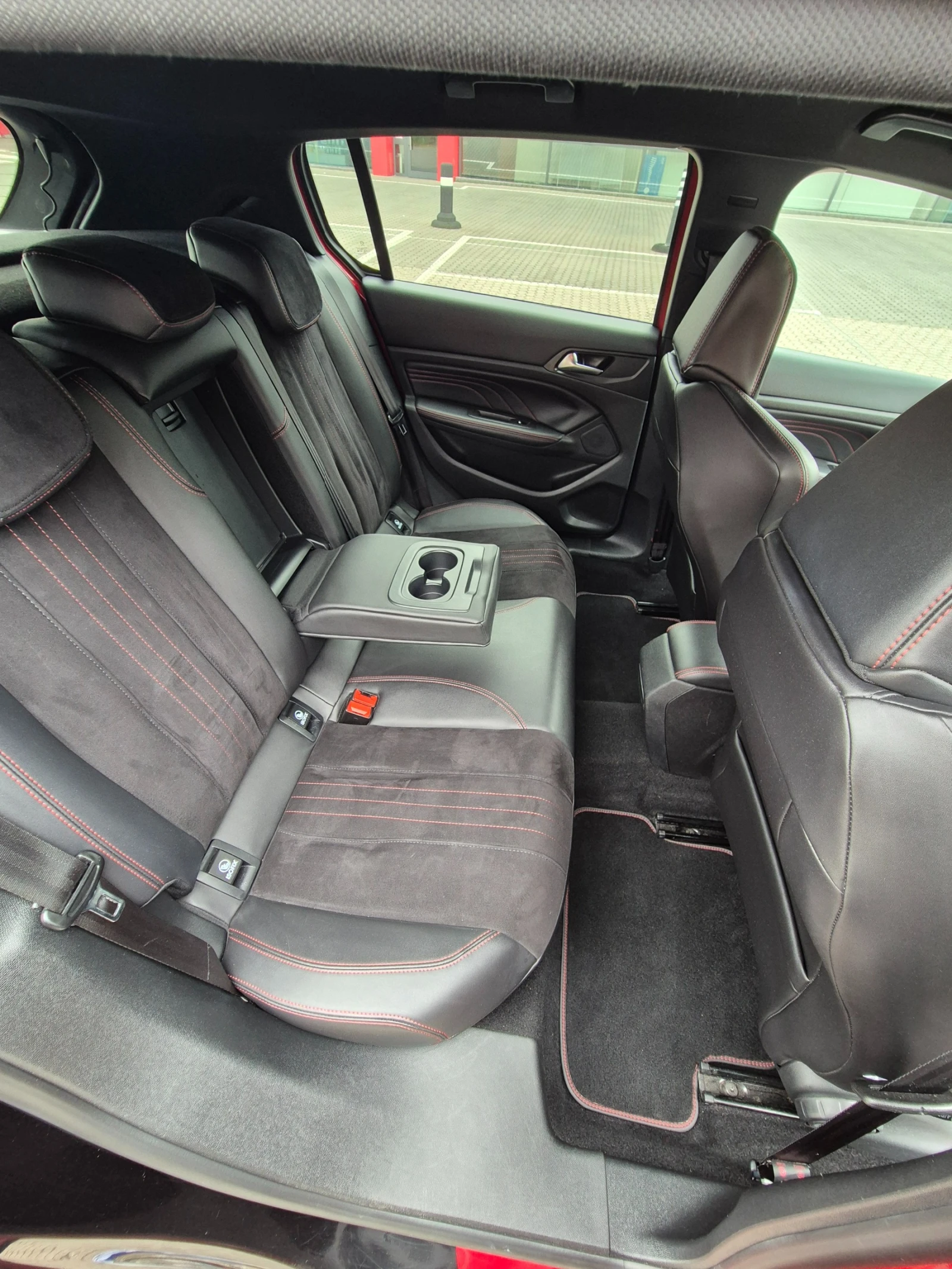 Peugeot 308 GTi - изображение 9