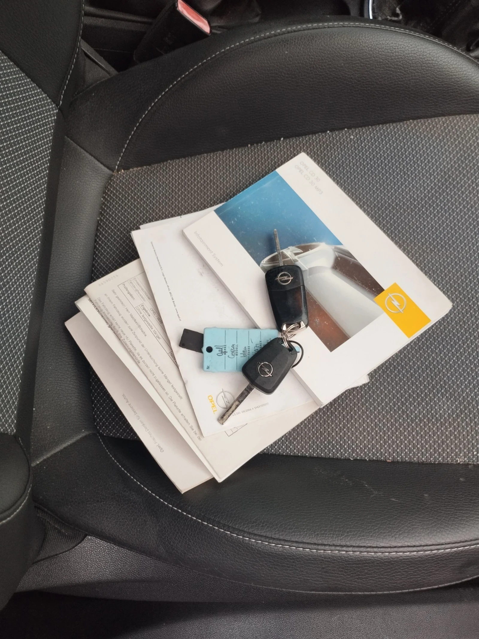 Opel Corsa 1.2 - изображение 4