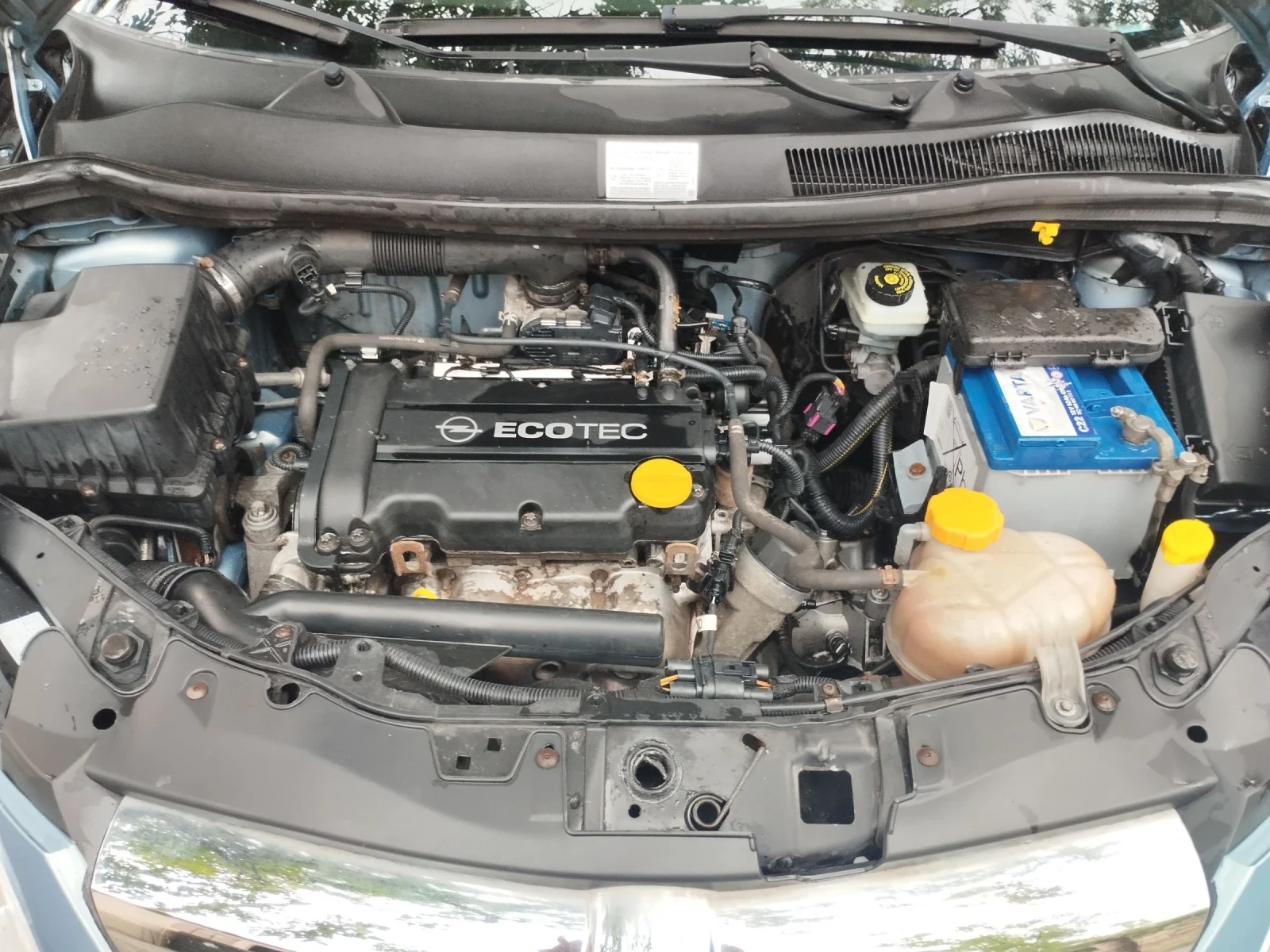 Opel Corsa 1.2 - изображение 10