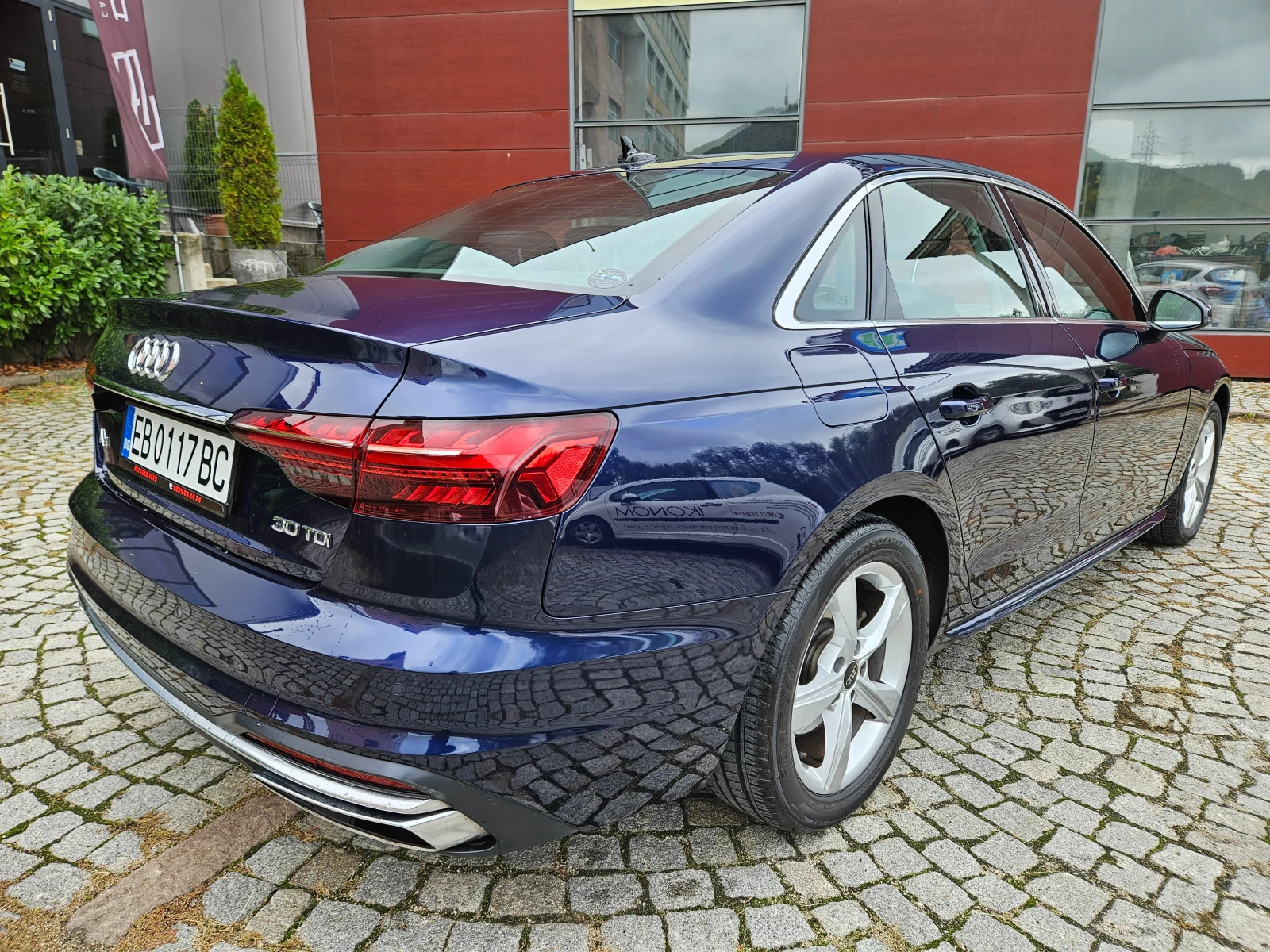 Audi A4 2.0 Mild Hybrid ПЕРФЕКТЕН НАПЪЛНО ОБСЛУЖЕН  - изображение 4