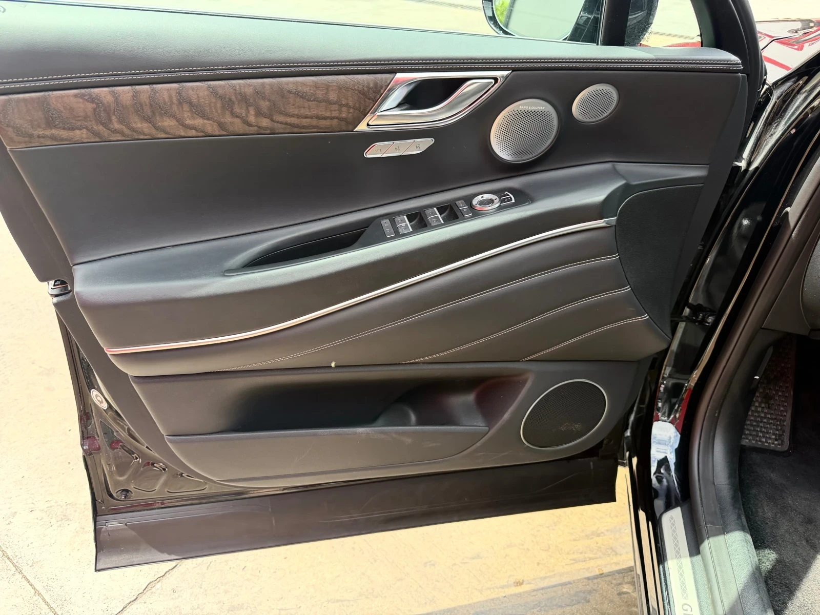 Genesis GV80 3.5T V6 AWD | Panorama | Digital Cockpit | Luxury , снимка 13 - Автомобили и джипове - 53712071