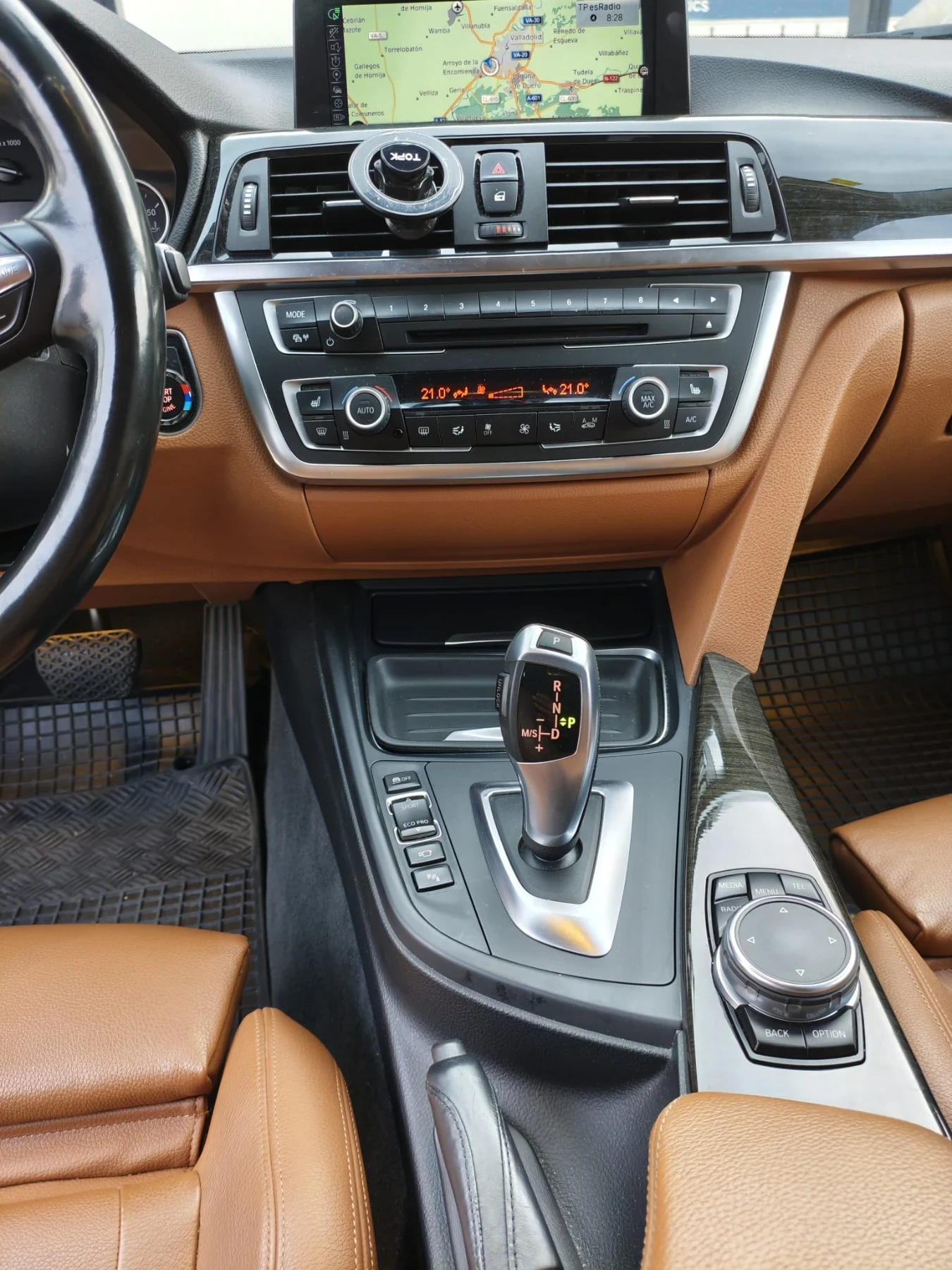 BMW 320, снимка 14 - Автомобили и джипове - 54168604