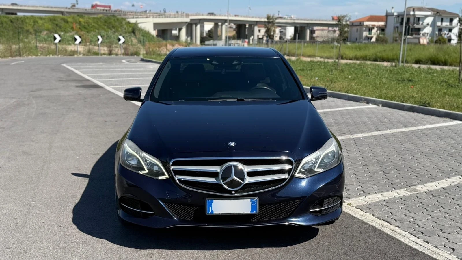 Mercedes-Benz E 350 BlueTEC 4Matic Automatic Premium, снимка 3 - Автомобили и джипове - 54215830
