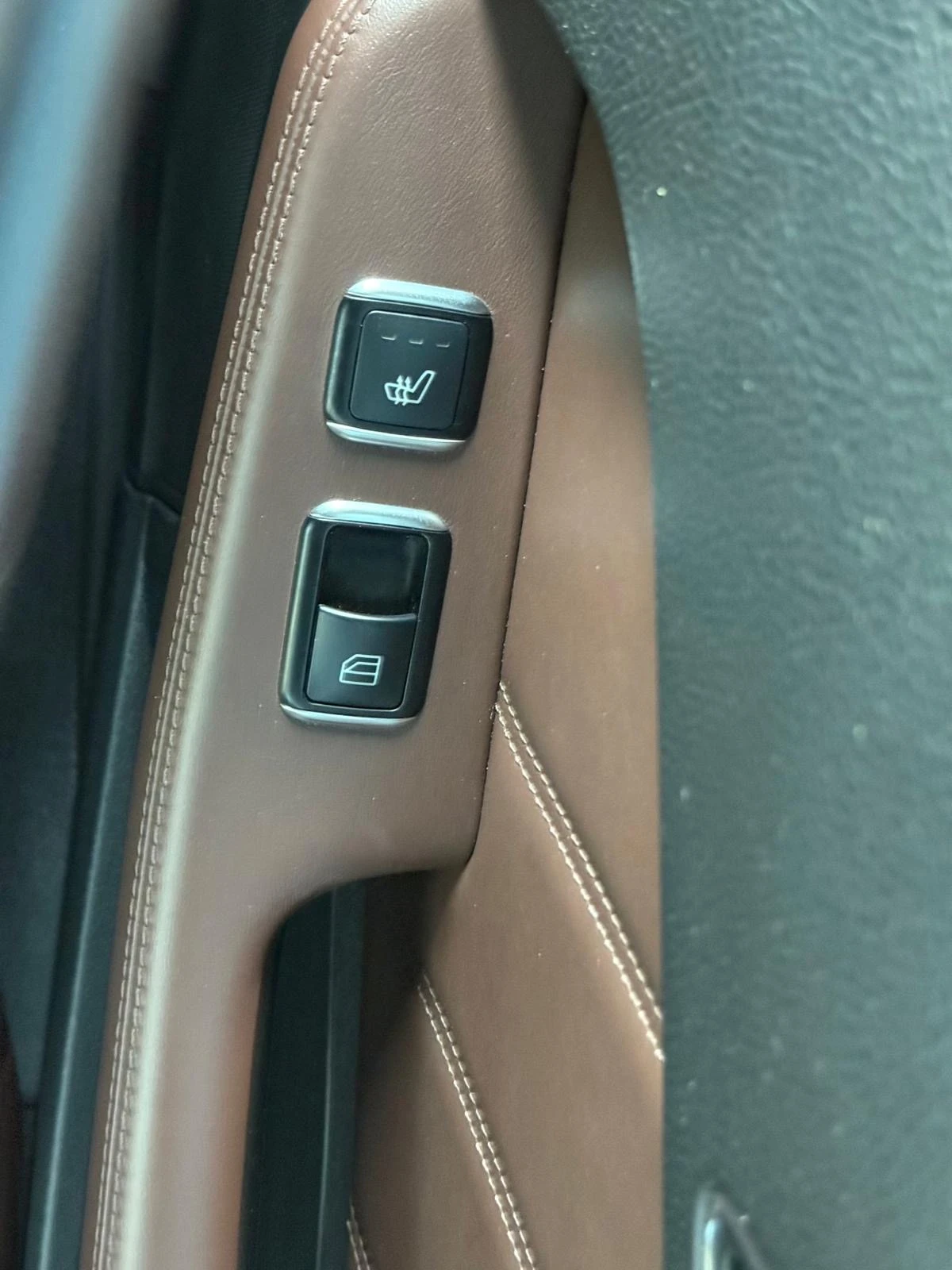 Mercedes-Benz E 350 BlueTEC 4Matic Automatic Premium, снимка 14 - Автомобили и джипове - 54215830