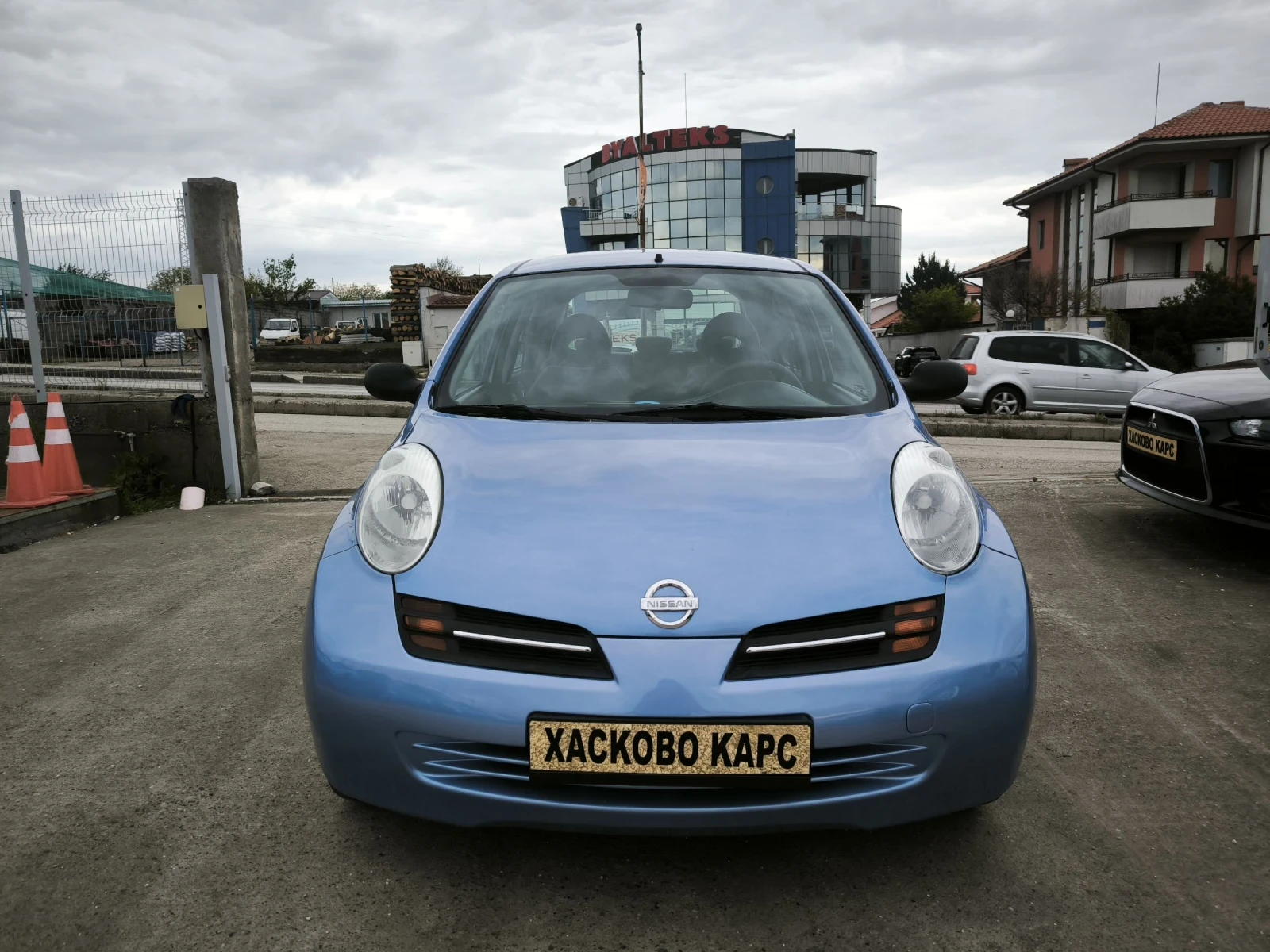 Nissan Micra 1.2i automatic , снимка 2 - Автомобили и джипове - 54393470