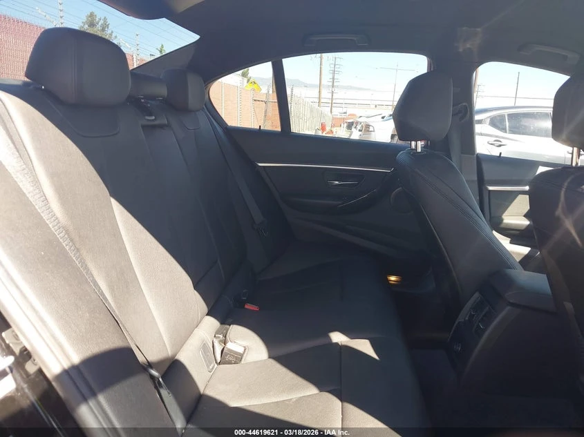 BMW 328 2.0l I, снимка 8 - Автомобили и джипове - 54410687