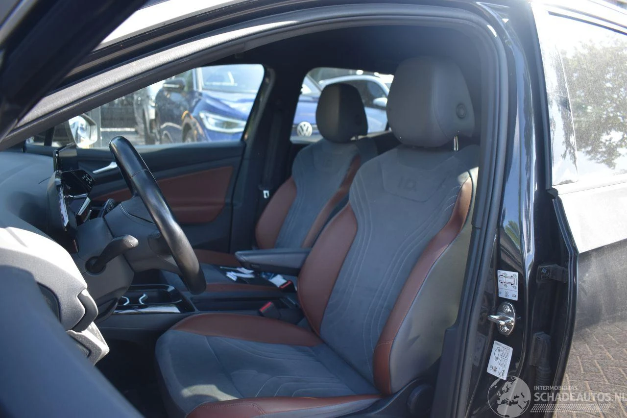 VW ID.4 82kw* FirstEdition* ACC* КАМЕРА* 90%SOH, снимка 9 - Автомобили и джипове - 54483490