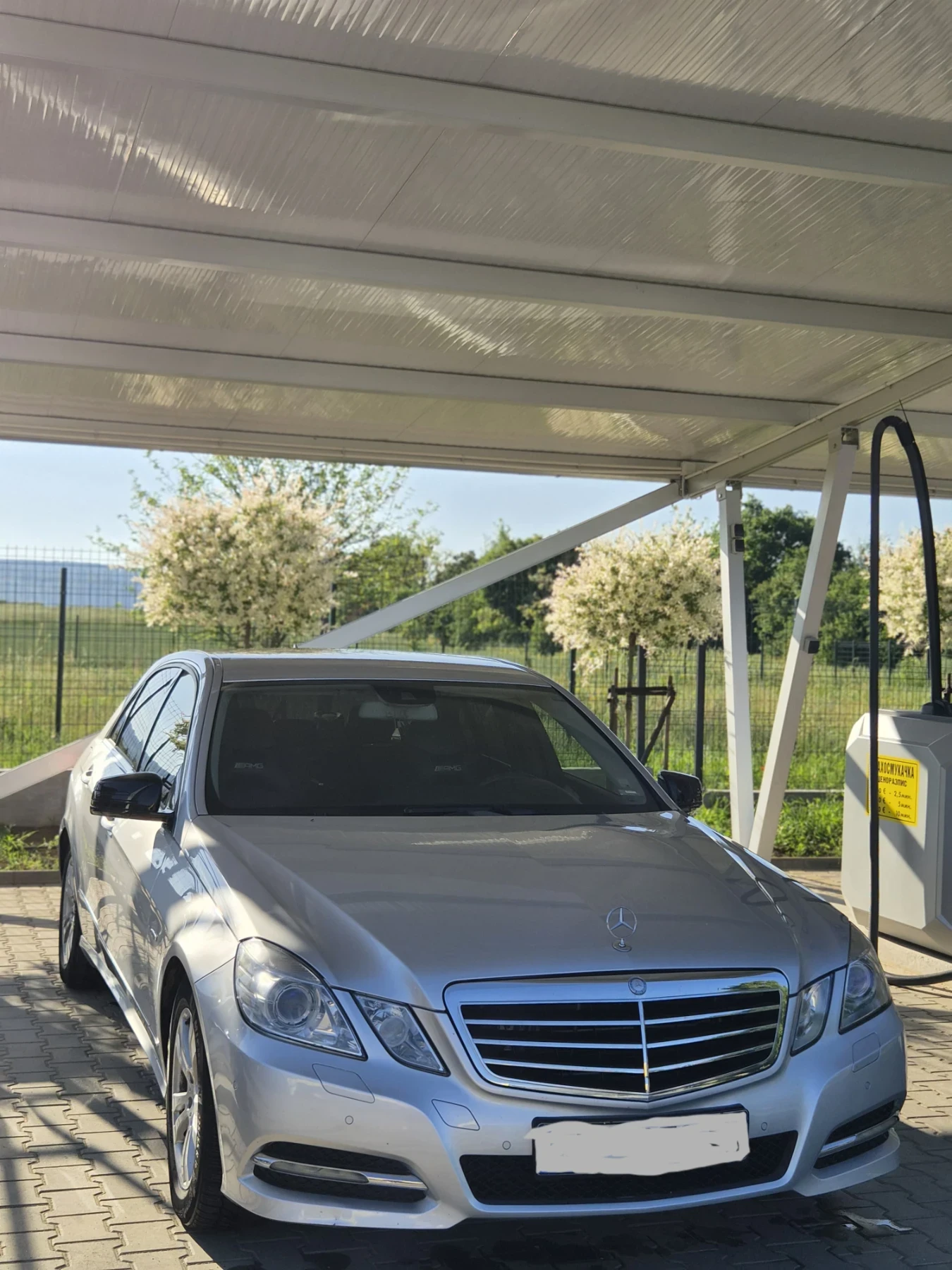 Mercedes-Benz E 350, снимка 4 - Автомобили и джипове - 54685699