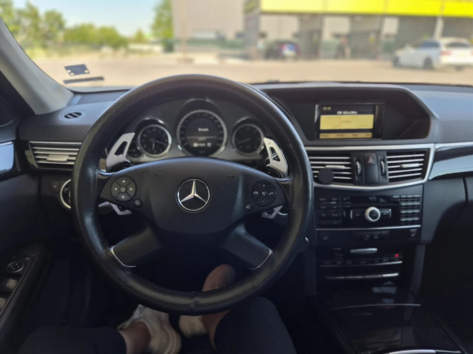 Mercedes-Benz E 350, снимка 8 - Автомобили и джипове - 54685699