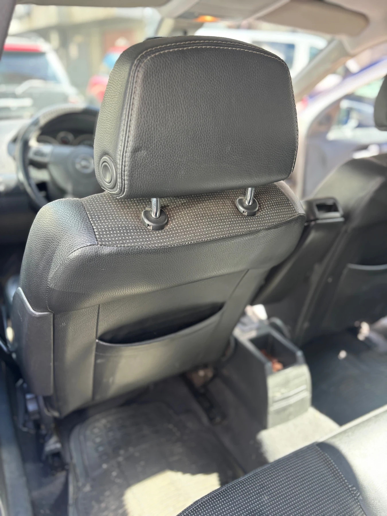 Opel Astra  H 1.7 cdti, снимка 10 - Автомобили и джипове - 54785920