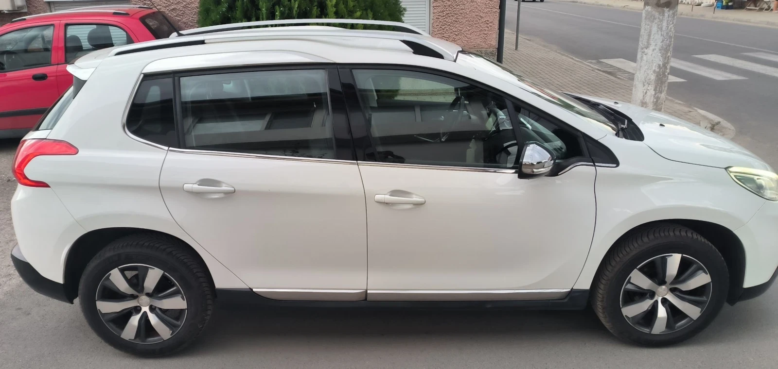 Peugeot 2008 1.6vti, снимка 4 - Автомобили и джипове - 55280975
