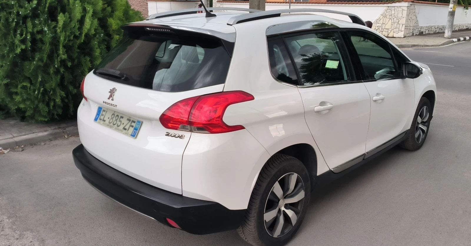 Peugeot 2008 1.6vti, снимка 5 - Автомобили и джипове - 55280975