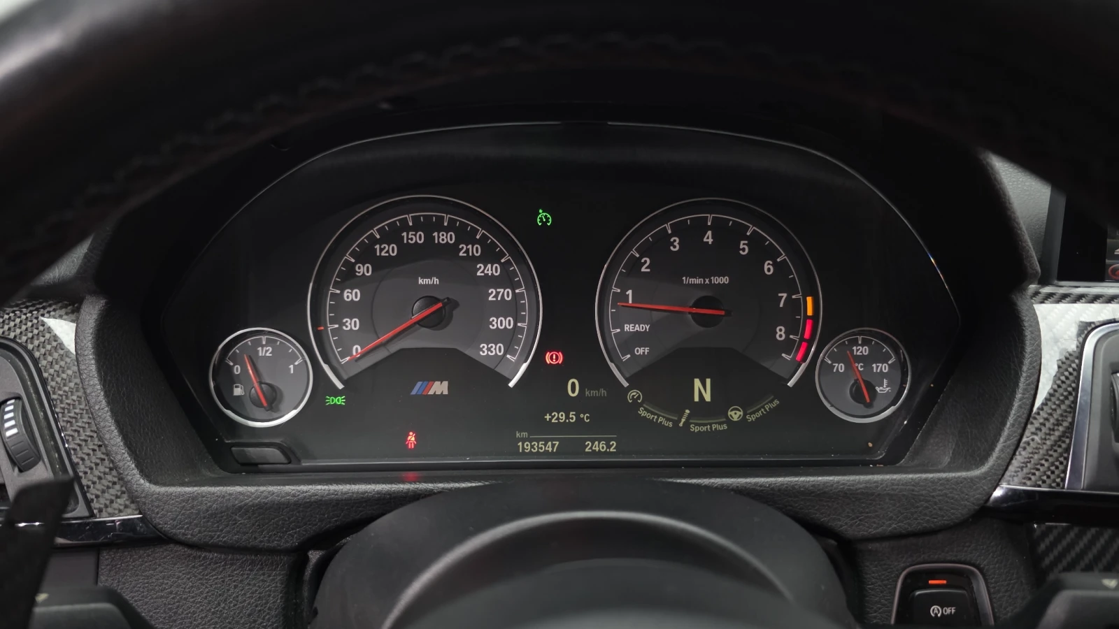 BMW M4 CARBON* HUD* КОЖА* НАВИ* 360, снимка 12 - Автомобили и джипове - 55395831