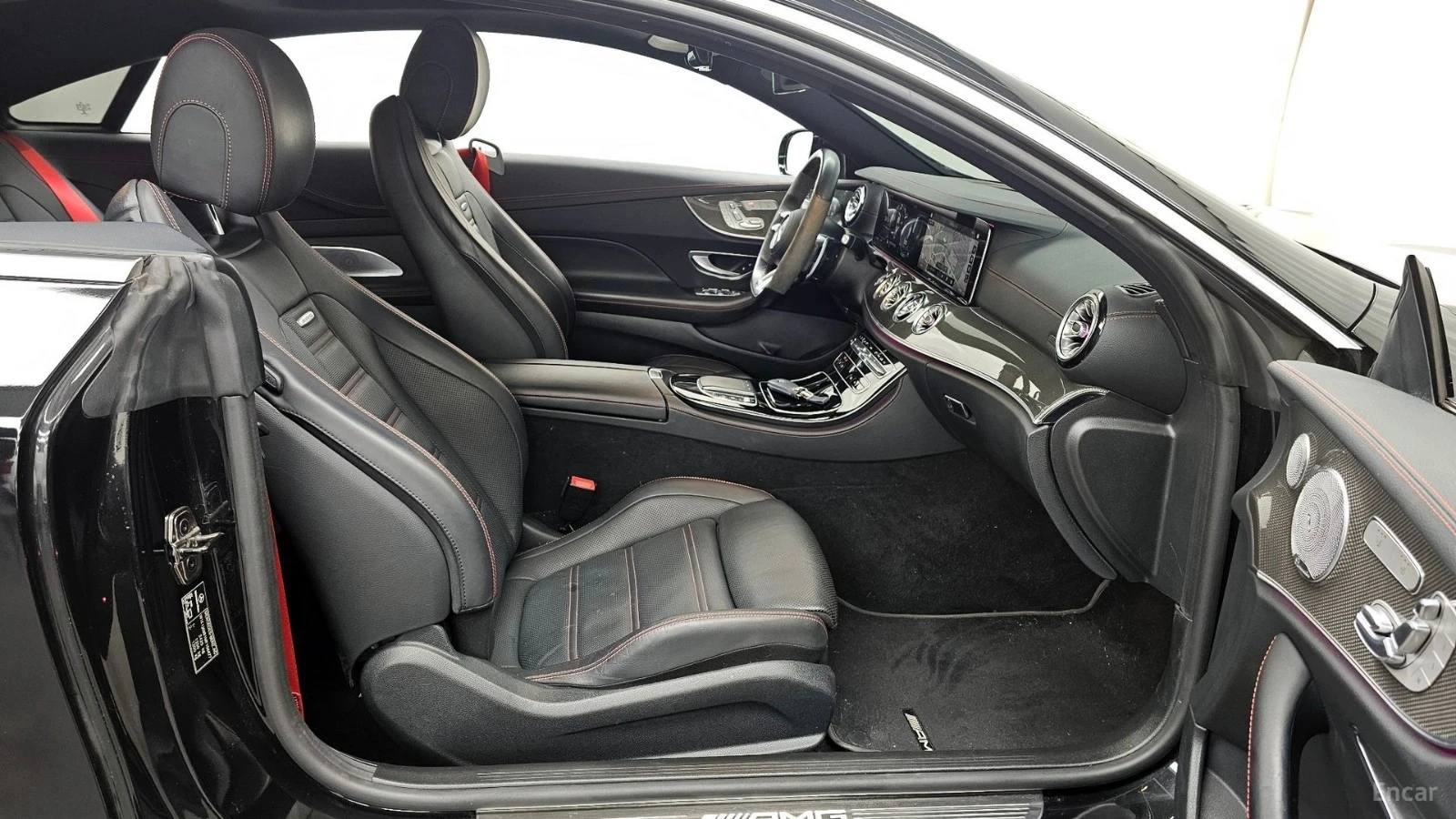 Mercedes-Benz E 53 AMG 4MATIC* КУПЕ* КОЖА* ПОДГРЕВ* ОБДУХВ* BURMASTER* PA, снимка 11 - Автомобили и джипове - 55422891