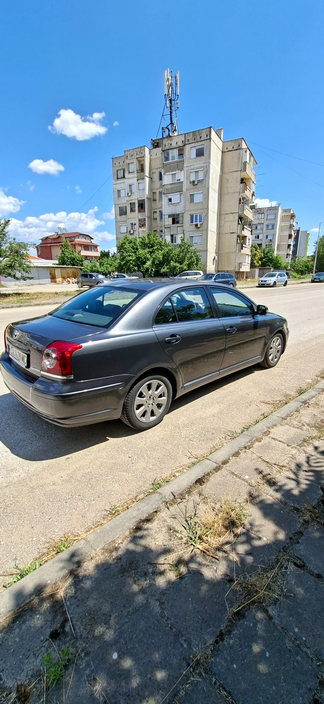 Toyota Avensis, снимка 5 - Автомобили и джипове - 55548046