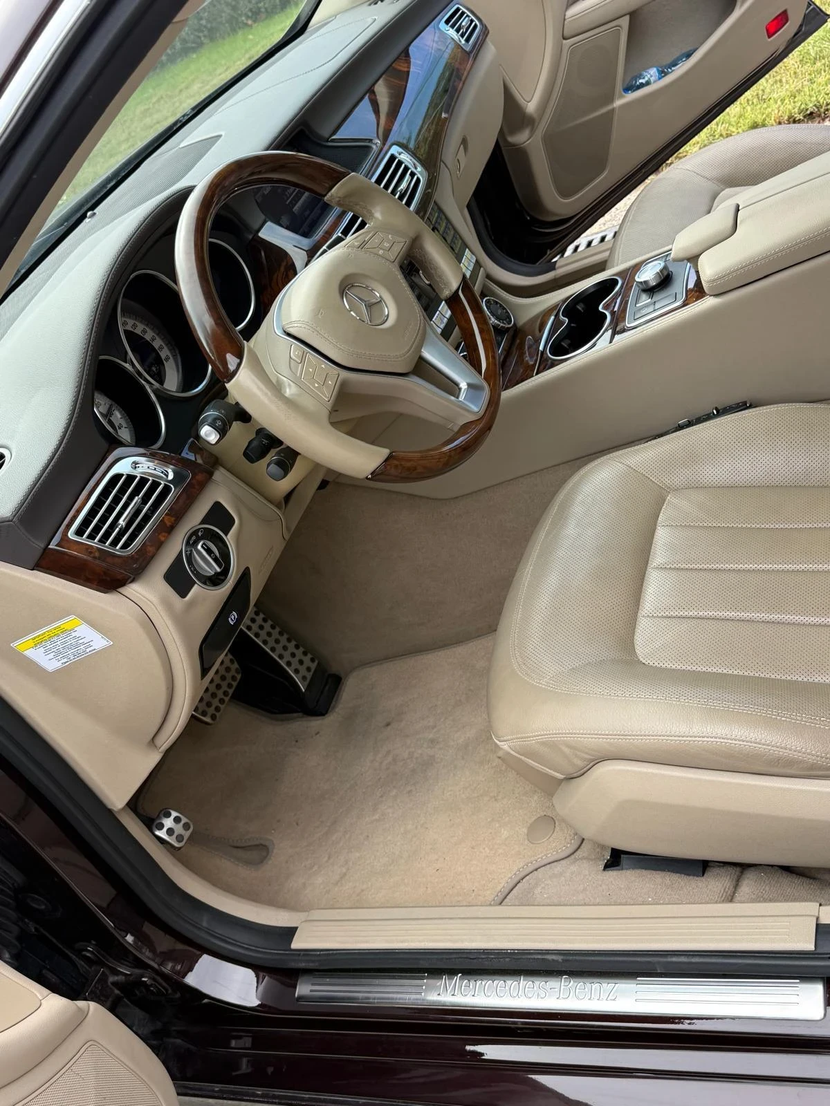 Mercedes-Benz CLS 550, снимка 7 - Автомобили и джипове - 56246576