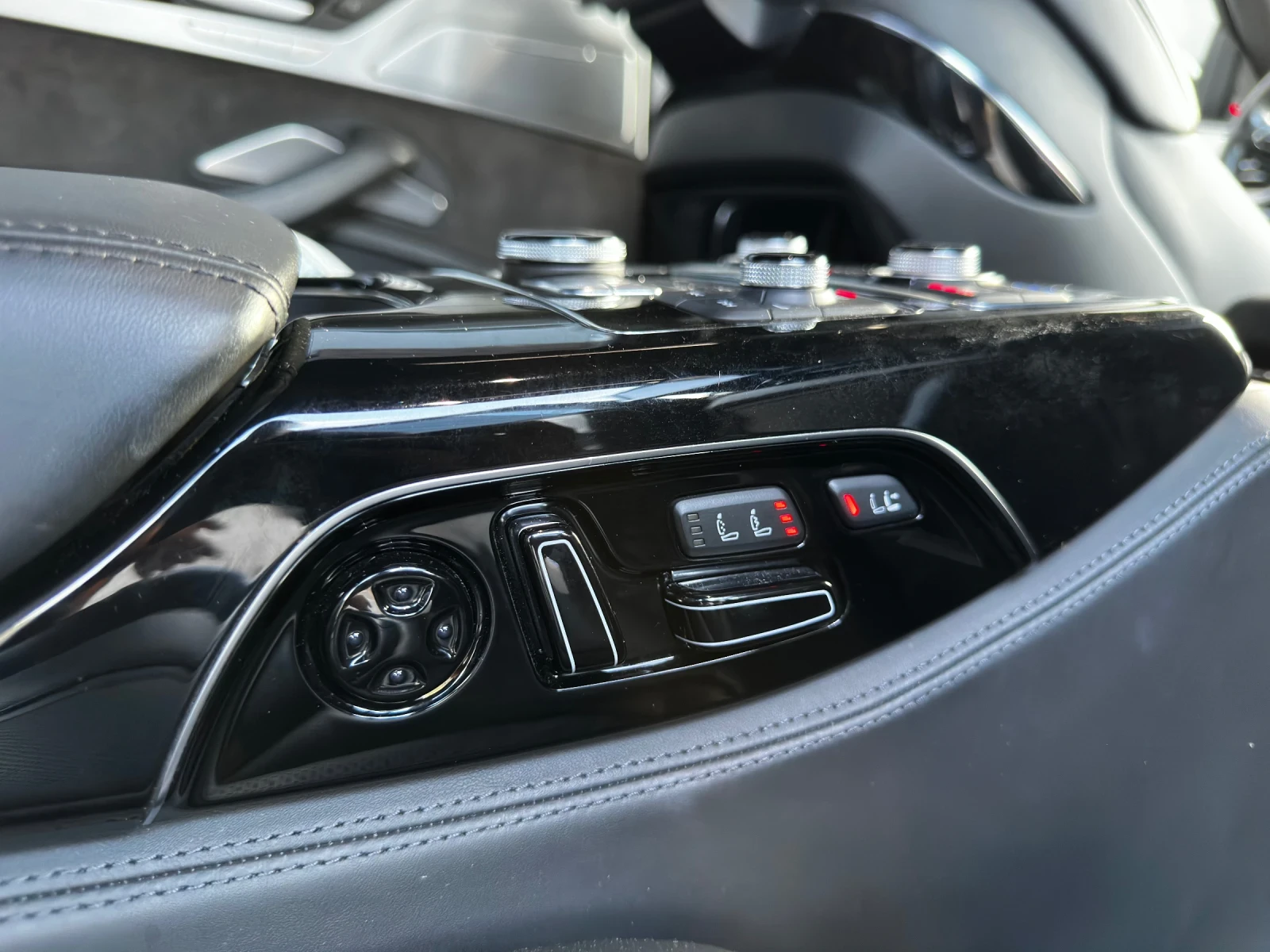 Audi A8 БЕЗ АНАЛОГ!, снимка 10 - Автомобили и джипове - 56417146