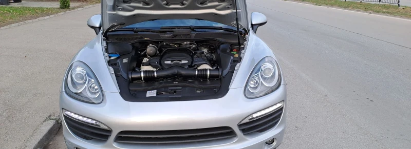 Porsche Cayenne 4.8 Sport , снимка 16 - Автомобили и джипове - 49452770