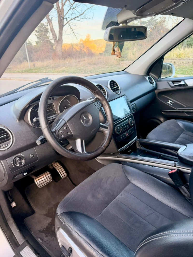 Mercedes-Benz ML 320, снимка 8 - Автомобили и джипове - 52840397