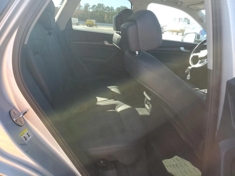 Audi Q5 Premium Plus / 2.0 TFSI / Quattro / Кожа / Пано. /, снимка 11 - Автомобили и джипове - 52669972