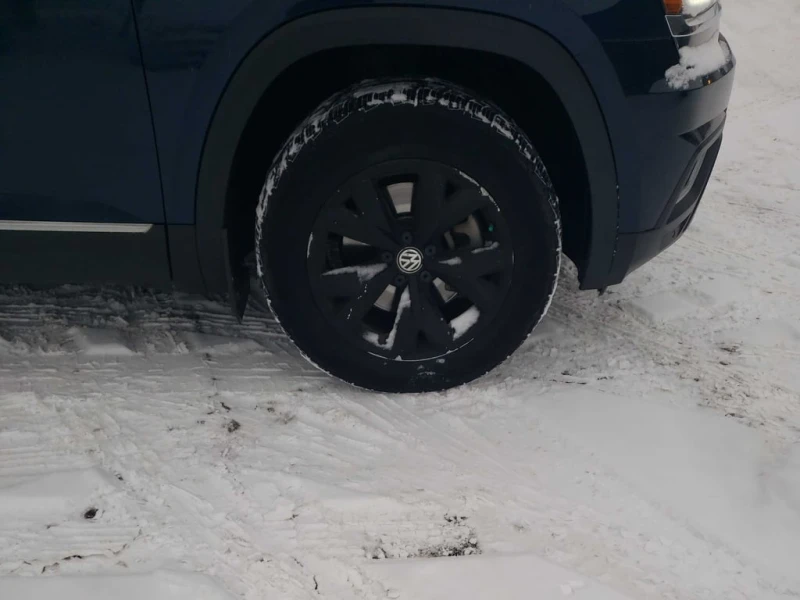 VW Atlas * Highline * CARFAX * ЦЕНА ДО БГ, снимка 6 - Автомобили и джипове - 53154858