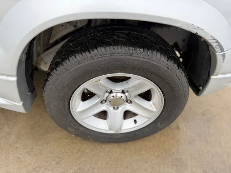 Suzuki Grand vitara 2, 0HDI!КЛИМА!ТОП!, снимка 10 - Автомобили и джипове - 53198884