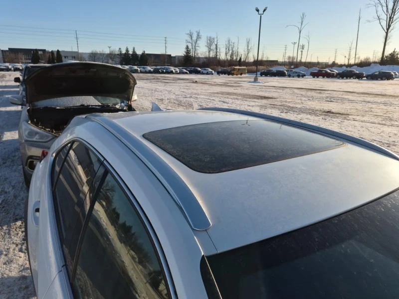 Lexus UX 250h PANO| HEATED SEATS| MEMORY, снимка 15 - Автомобили и джипове - 53370903