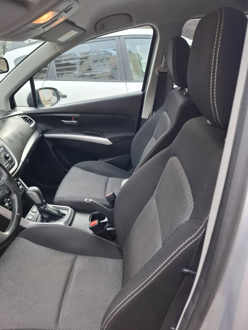 Suzuki SX4 S-Cross, снимка 12 - Автомобили и джипове - 53493811