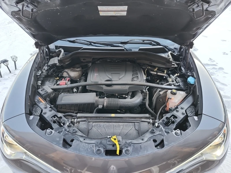 Alfa Romeo Stelvio Ti 4D Utility* АвтоКредит* Цена до БГ - изображение 2