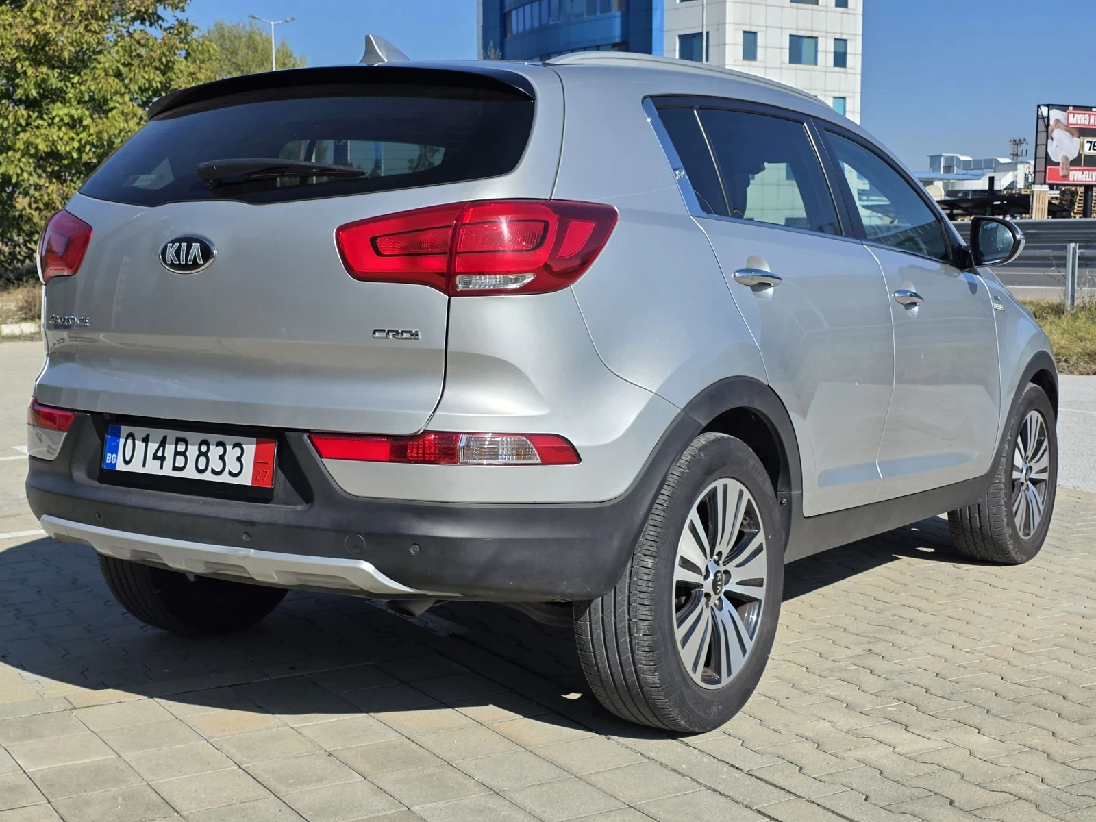 Kia Sportage 2.0CRDI 4x4 FACELIFT 128000km  - изображение 5