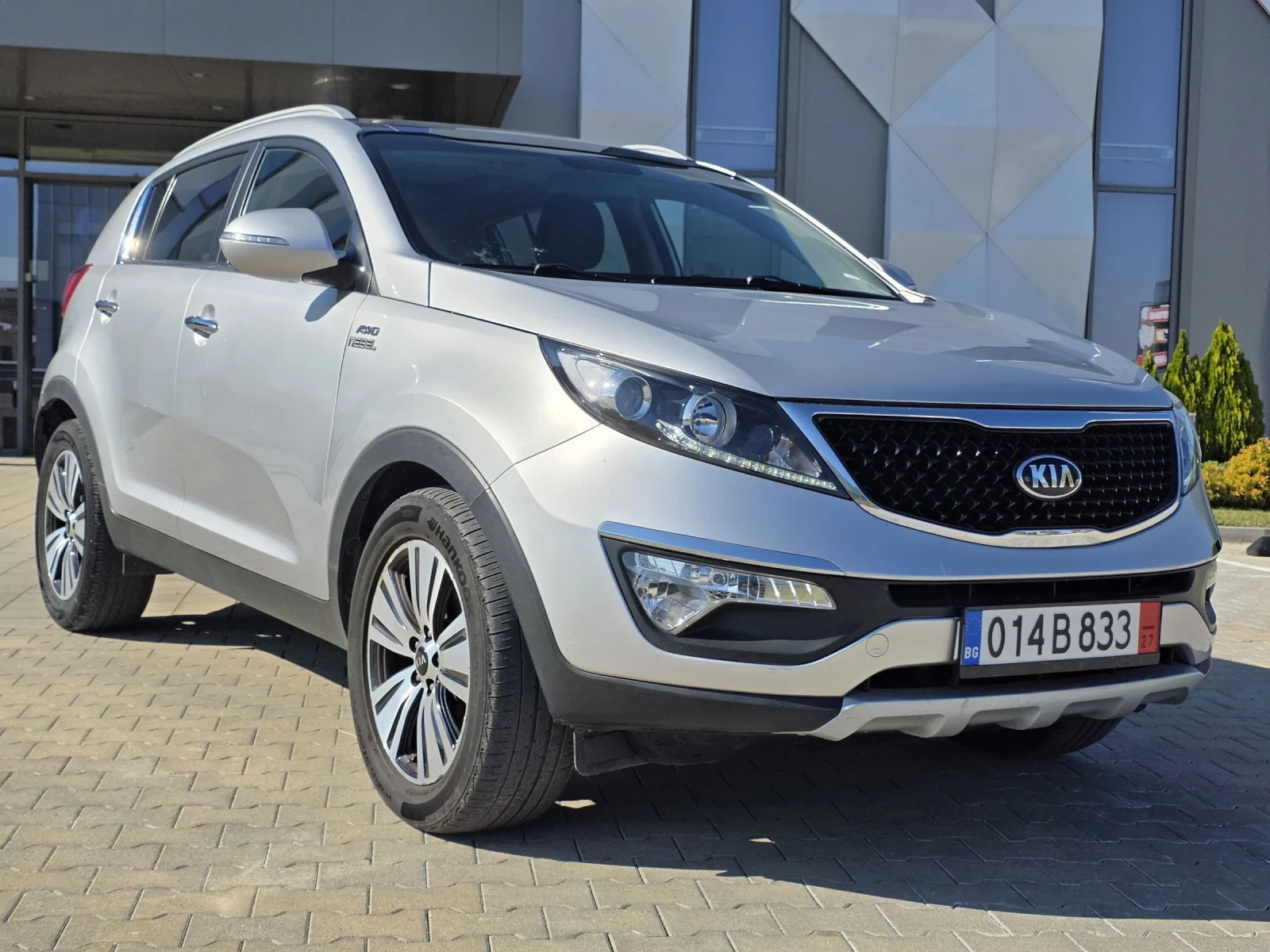 Kia Sportage 2.0CRDI 4x4 FACELIFT 128000km  - изображение 7