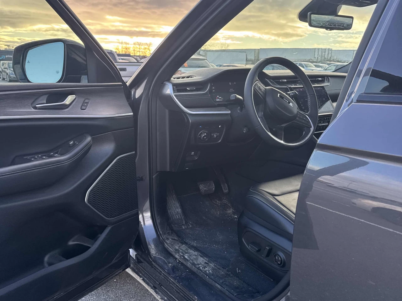 Jeep Grand cherokee CARFAX* ���������������* ��� ������������ ������*  | Mobile.bg � ����������� 5