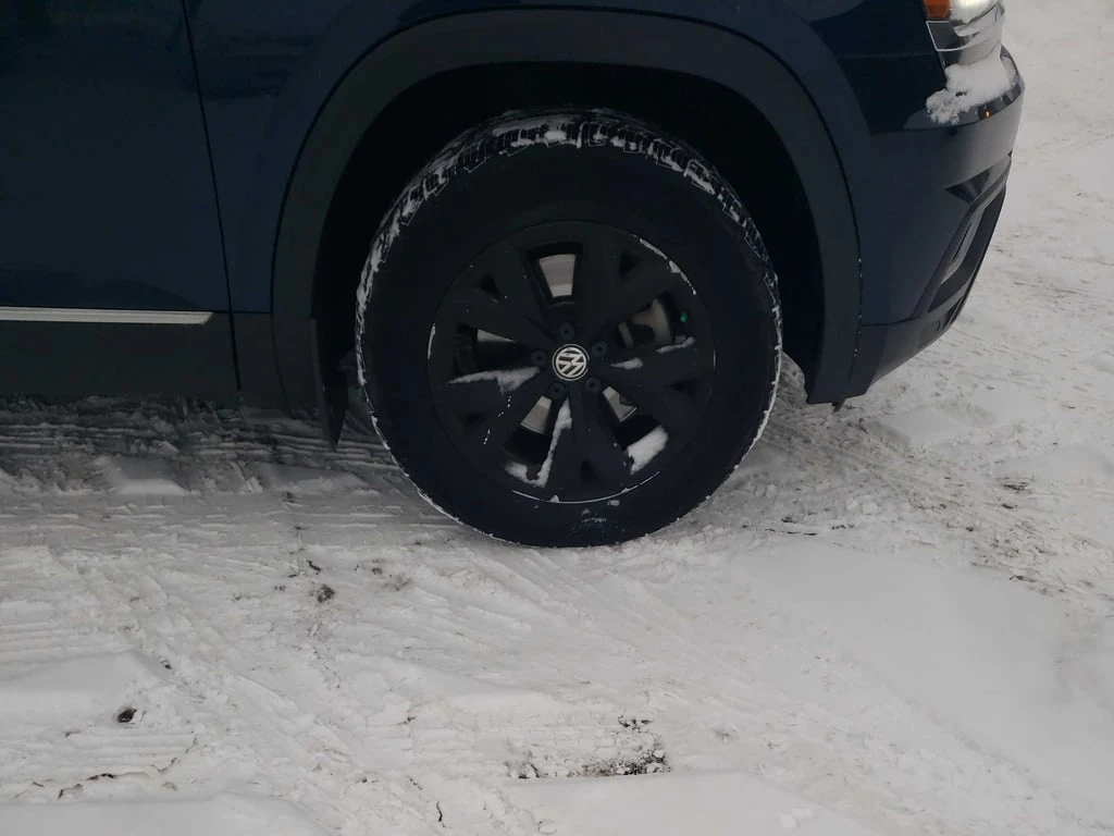 VW Atlas * Highline * CARFAX * ���� �� �� | Mobile.bg � ����������� 6