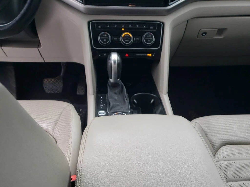 VW Atlas * Highline * CARFAX * ���� �� �� | Mobile.bg � ����������� 8