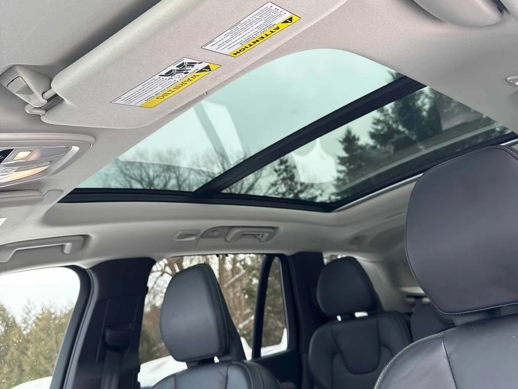 Volvo Xc90 * Ultimate Bright Theme /bowers & wilkins/360/pano | Mobile.bg � ����������� 12
