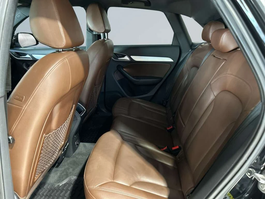 Audi Q3 * Premium, Sport Premium * CARFAX * ЦЕНА ДО БГ - изображение 10