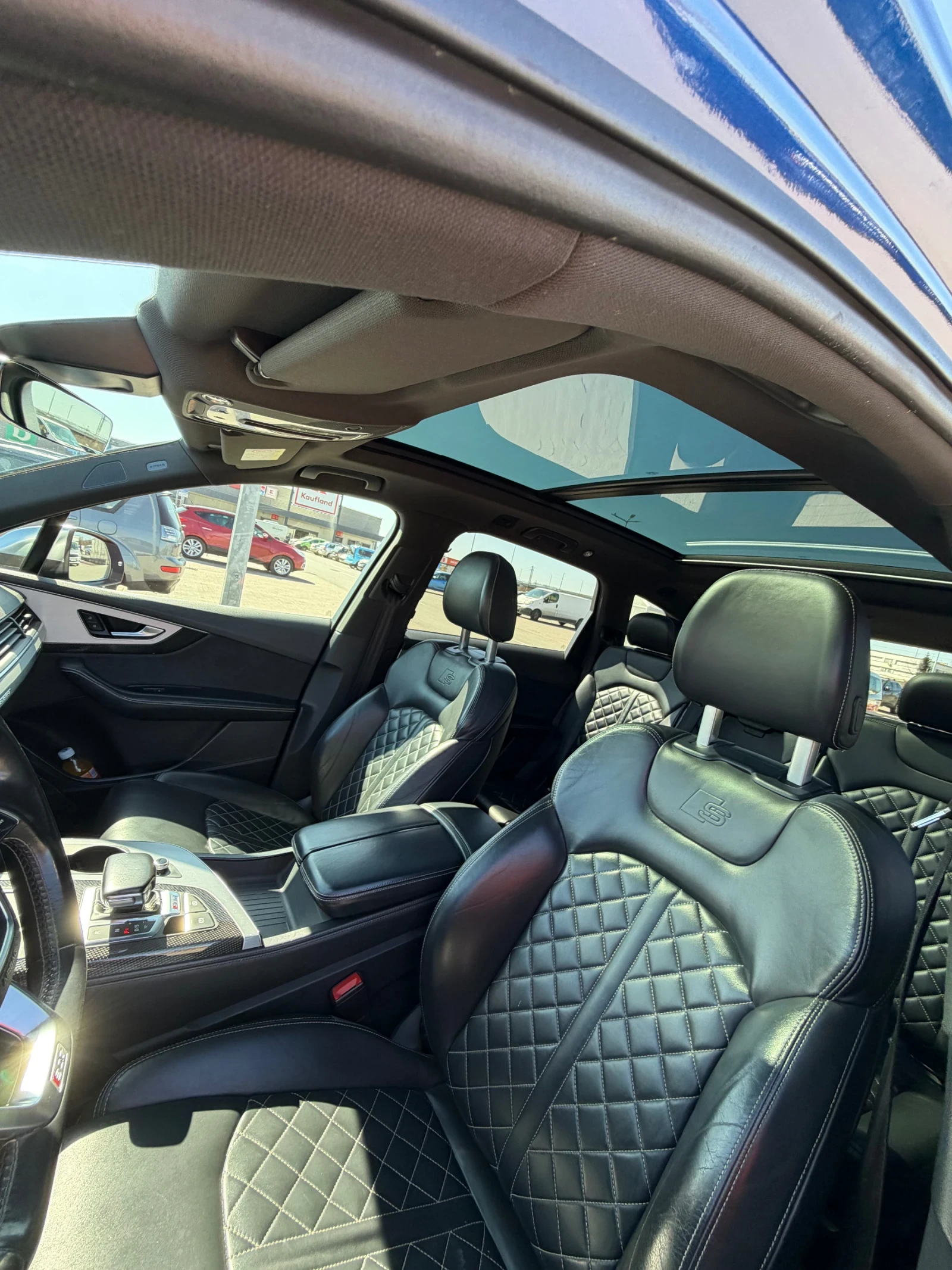 Audi SQ7 ДОБРО СЪСТОЯНИЕ НАПЪЛНО ОБСЛУЖЕН КАСКО БАРТЕР ФУЛЛ, снимка 11 - Автомобили и джипове - 53819113