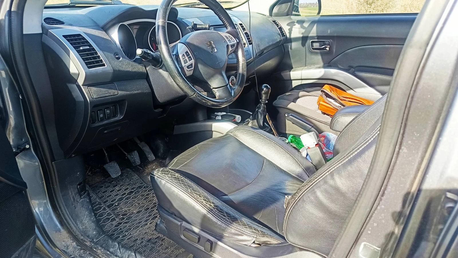 Peugeot 4007, снимка 2 - Автомобили и джипове - 54112782